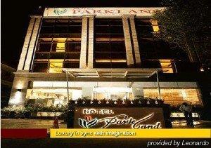 Hotel Parkland Chirag Enclave Nova Deli Exterior foto